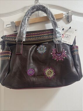 Desigual Brown Shoulder Bag with Multicolor Embroidery